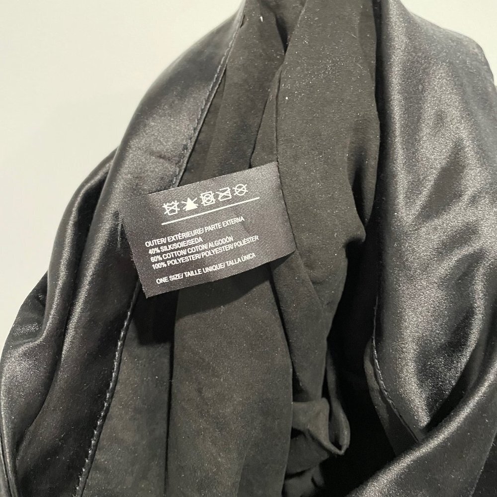 Kendall + Kylie Black Silk Tote Bag - Picture 8 of 8